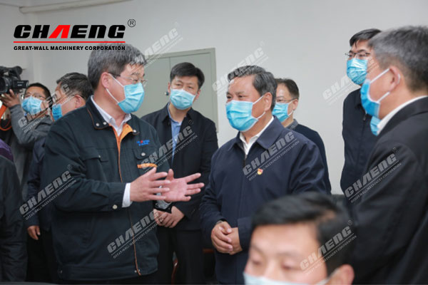 Chairman of CHAENG, introduced the intelligent operation of production line 